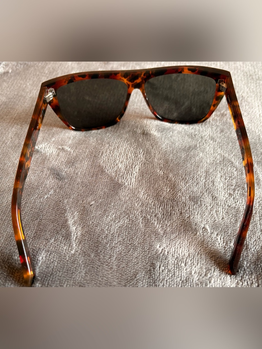 Saint Laurent Unisex Sunglasses - Picture 4 of 11